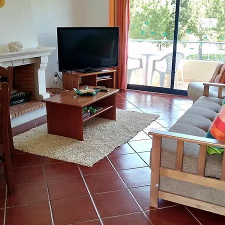 Bemposta's Sunny Place - Family Getaway Apartmán